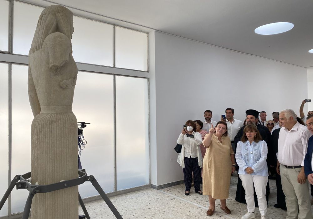 Εγκαινιάστηκε η περιοδική έκθεση της Κόρης της Θήρας (ΦΩΤΟ)
