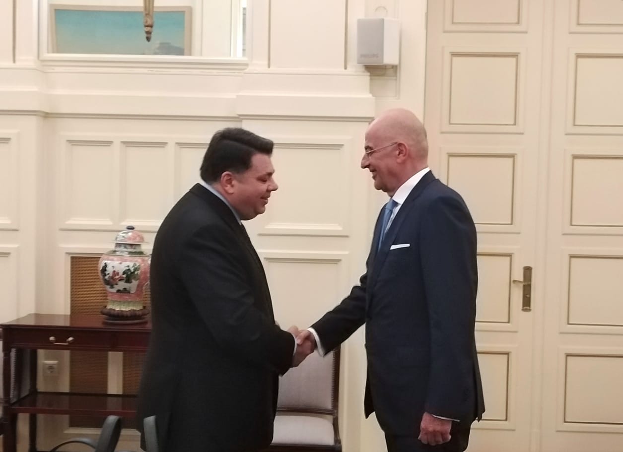 Συνάντηση Δένδια – Τσούνη για τις εξελίξεις στη Λιβύη