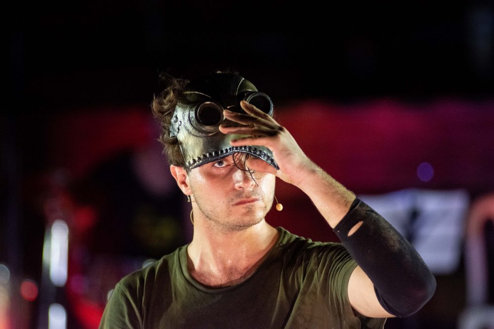 Αλ. Μιχαηλίδης: Στην παράσταση «Ιλιάδα» κάθε μέρα είναι ένας άθλος