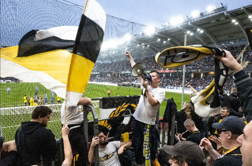 Πρωταθλήτρια Σουηδίας για πρώτη φορά στην ιστορία της η Χάκεν (VID)