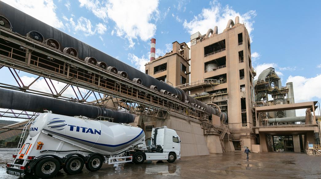 ΤΙΤΑΝ: Σχεδιάζει επενδύσεις εκατομμυρίων στο εργοστάσιο της Θεσσαλονίκης