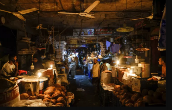 Μπανγκλαντές: Τουλάχιστον 130 εκ. άνθρωποι έμειναν χωρίς ρεύμα
