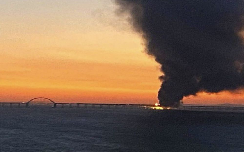 Ουκρανία: Έκρηξη στη γέφυρα στο Στενό του Κερτς