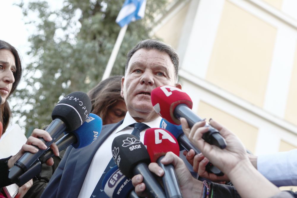 «Βόμβες» Κούγια και προθεσμία απολογίας για Πισπιρίγκου