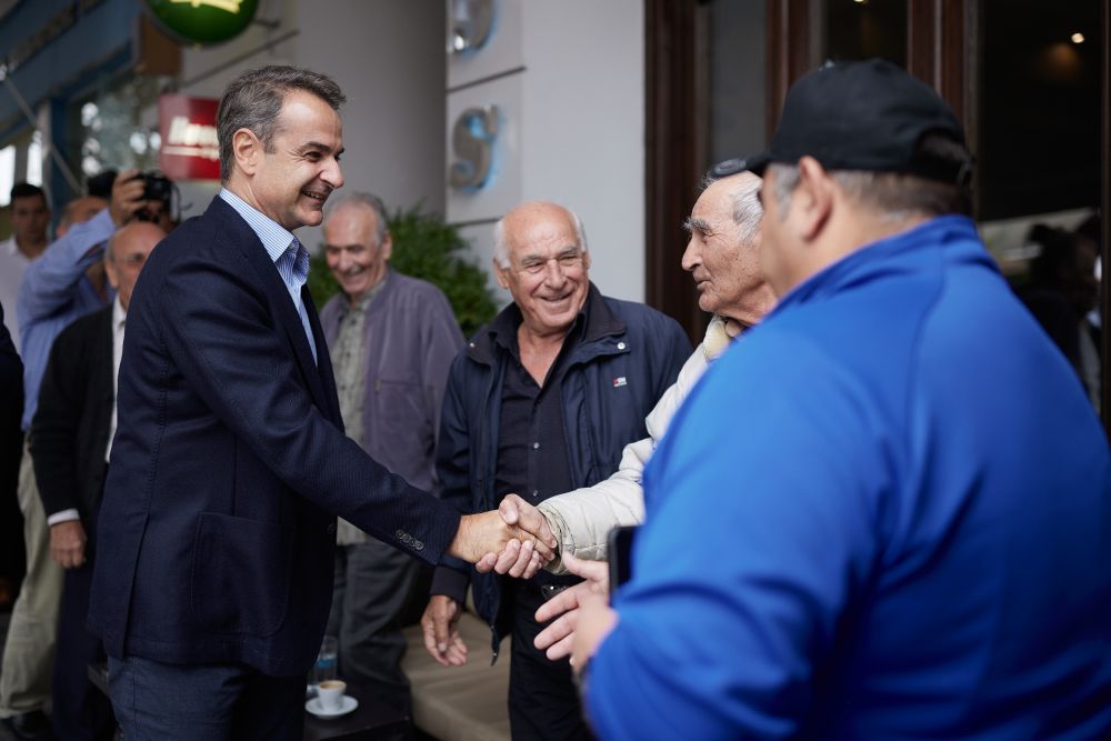 Μάχη με την ακρίβεια έως τις κάλπες