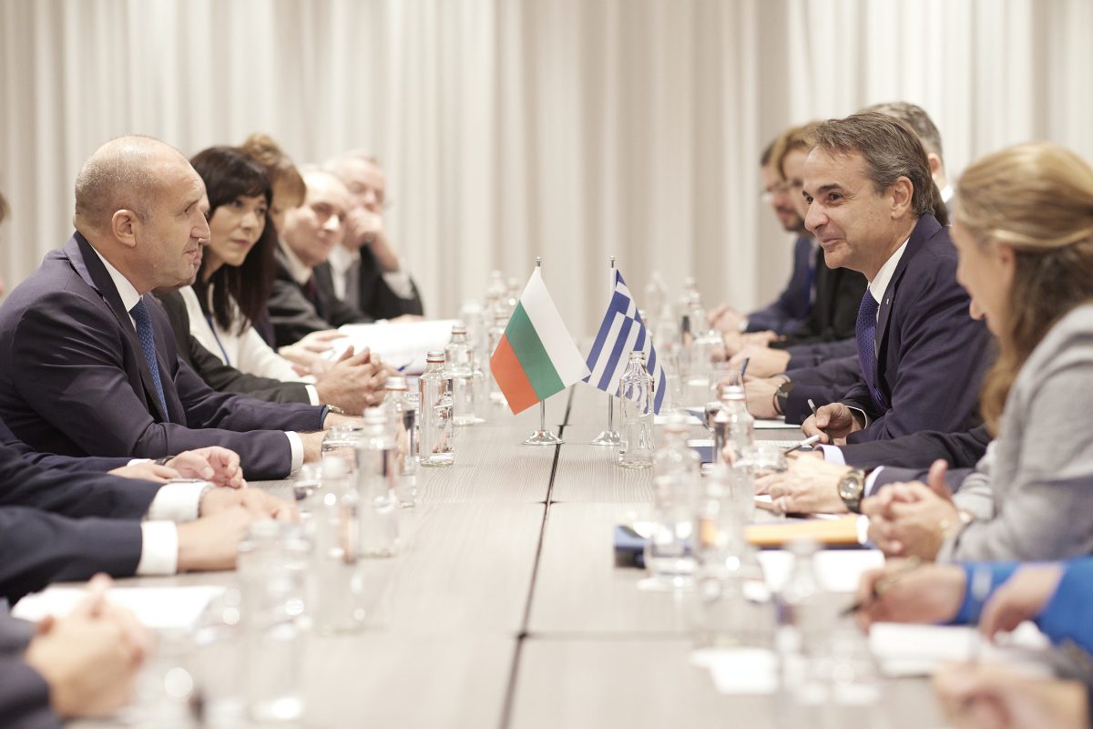 Μπαράζ επαφών Μητσοτάκη με τους ηγέτες των βαλκανικών χωρών