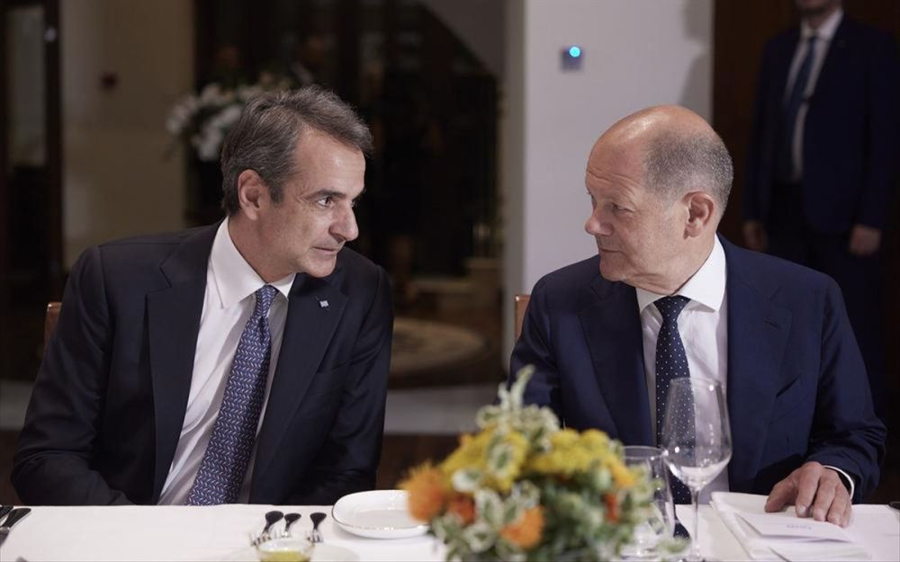 Βάζει πλάτη ο Σόλτς απέναντι στους Τούρκους