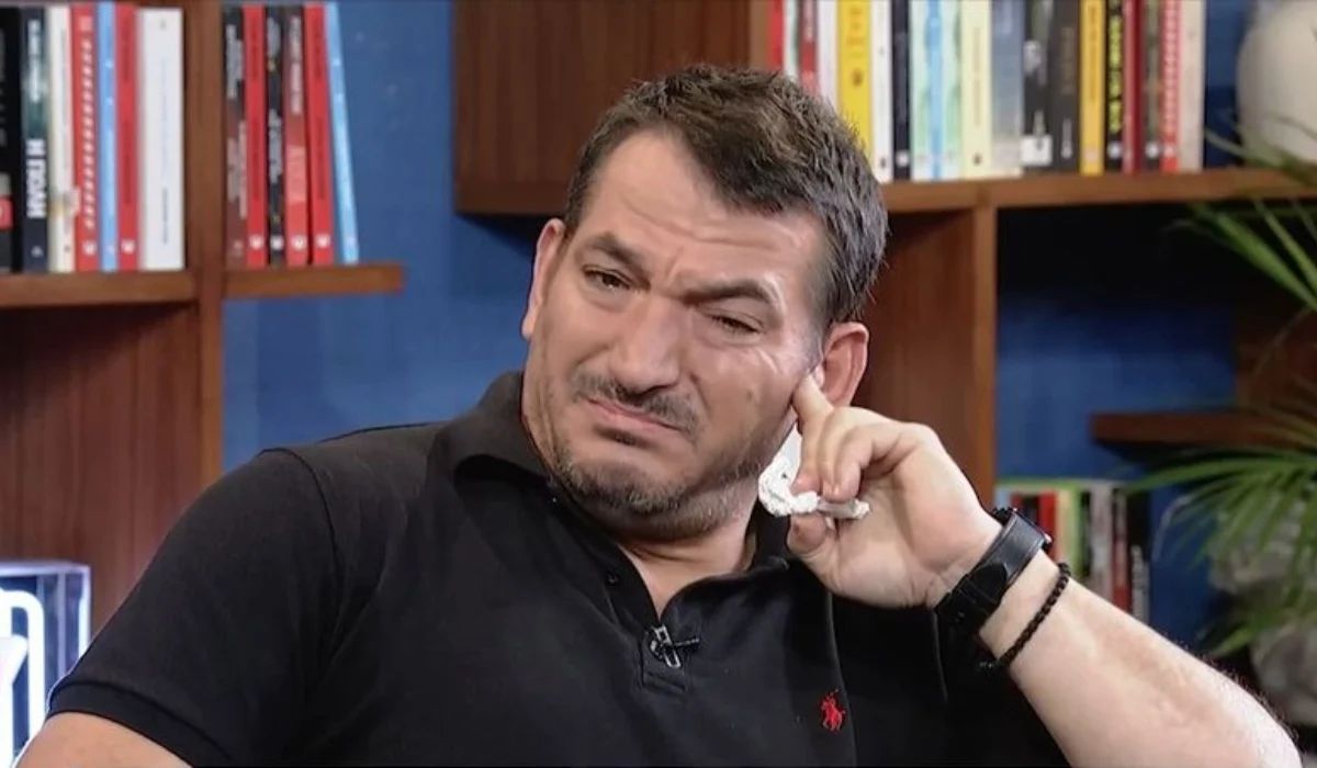 Δάκρυσε ο Πύρρος Δήμας για τον Αλέξανδρο Νικολαΐδη – «Δεν μπορώ ούτε στην κηδεία να πάω…»