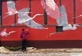 Σεβασμό στη φύση ζητά με τις τοιχογραφίες του ο Ισπανός καλλιτέχνης Taquen (ΦΩΤΟ)