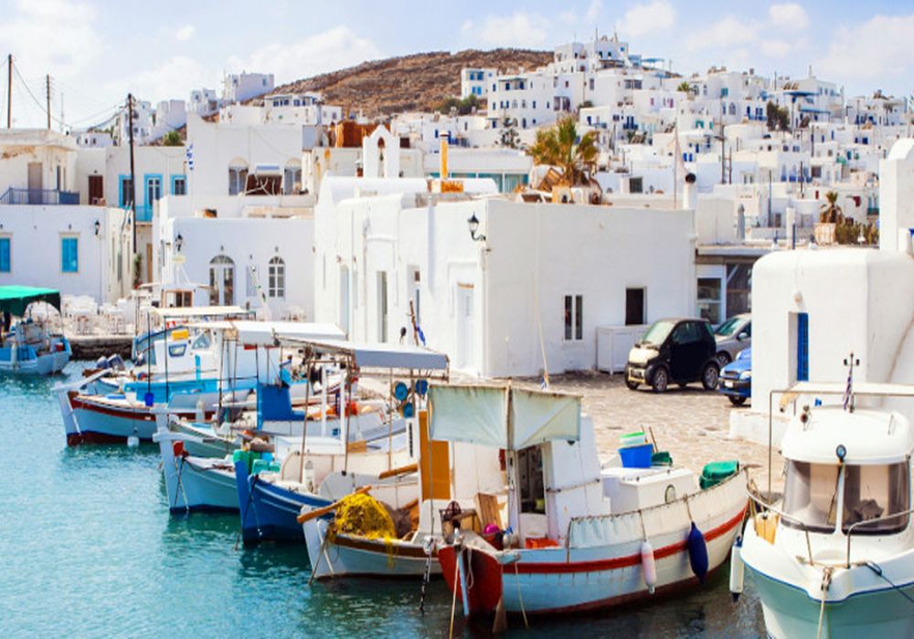 Κοντά στα επίπεδα του 2019 οι φετινές τουριστικές εισπράξεις