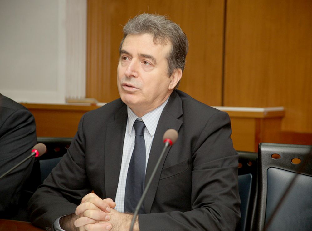 Καρφί κατά Χρυσοχοΐδη