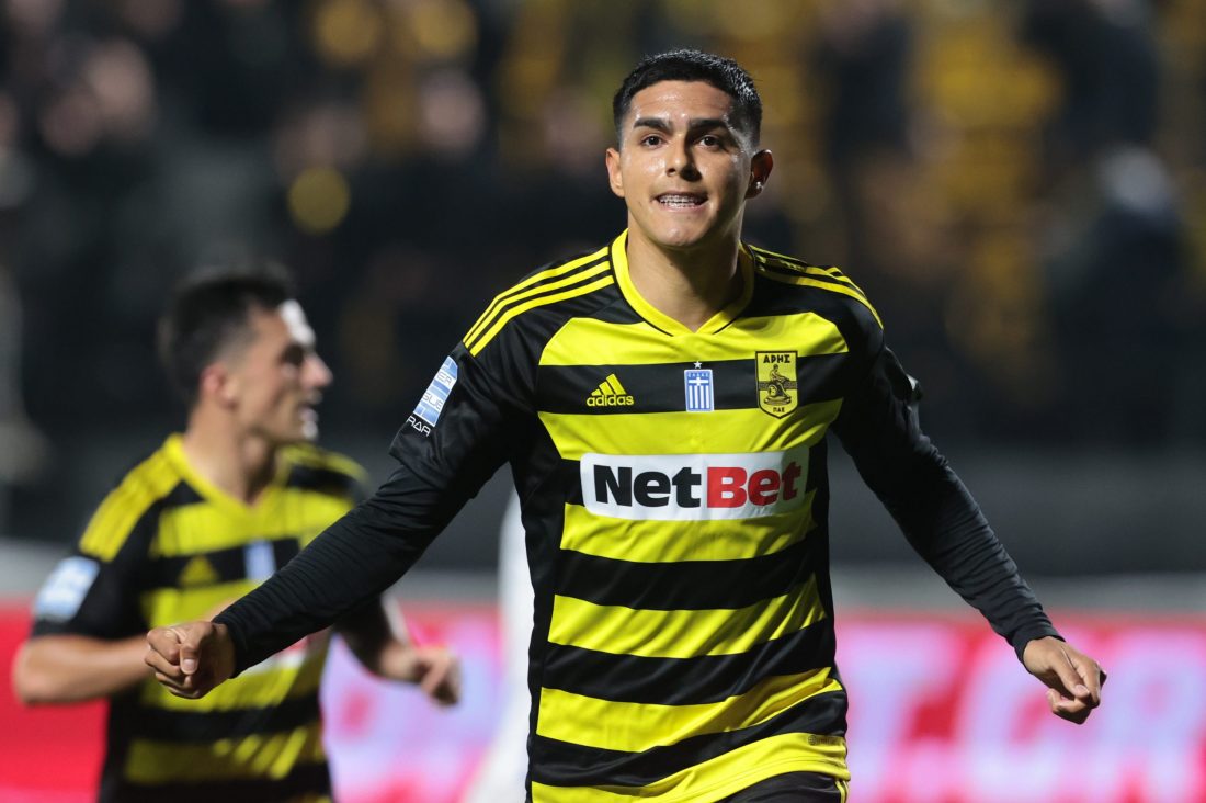 Πεντάστερος ο Άρης απέναντι στη Λαμία