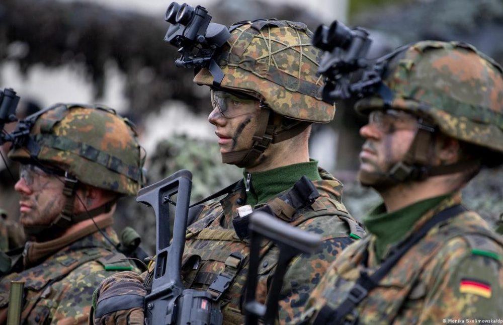 Der Spiegel: Η απόρρητη έκθεση του γερμανικού στρατού για πιθανή σύγκρουση με τη Ρωσία