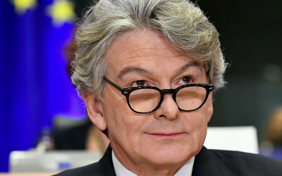 Μπρετόν: «Υπάρχει τεράστια δουλειά μπροστά για να συμμορφωθεί το Twitter»