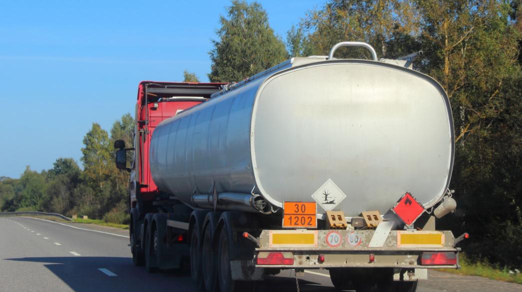 Βοιωτία: 29χρονος γέμιζε βυτιοφόρα με καύσιμα κι έφευγε χωρίς να πληρώνει