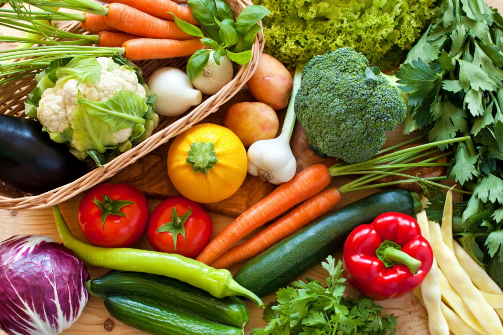 Ένας διαιτολόγος προτείνει οκτώ ωφέλιμα πράσινα λαχανικά που πρέπει να τρώμε