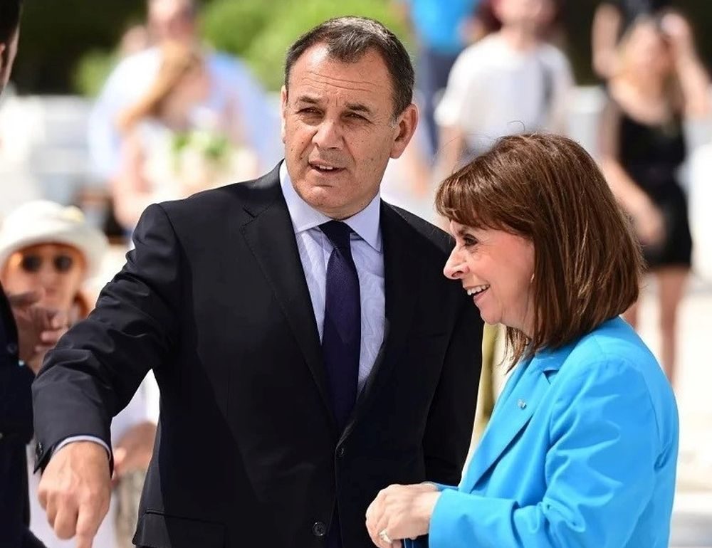 Τι θα κάνουν Σακελλαροπούλου και Παναγιωτόπουλος στο Κίεβο;