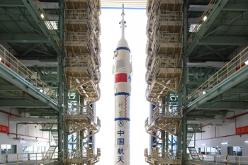 Κίνα: Εκτοξεύτηκε σήμερα το διαστημόπλοιο Shenzhou-15