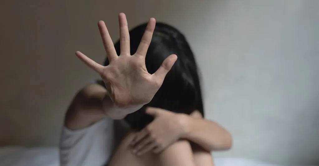 Κρήτη: 15χρονη κατήγγειλε βιασμό επειδή καθυστέρησε να γυρίσει στο σπίτι της