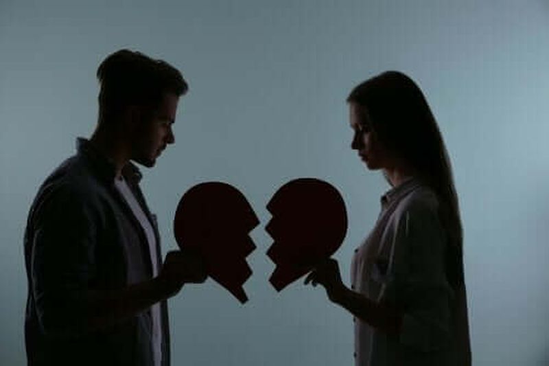 «Έρωτας και ανασφάλειες» – Γράφει η Νέλη Βυζαντιάδου