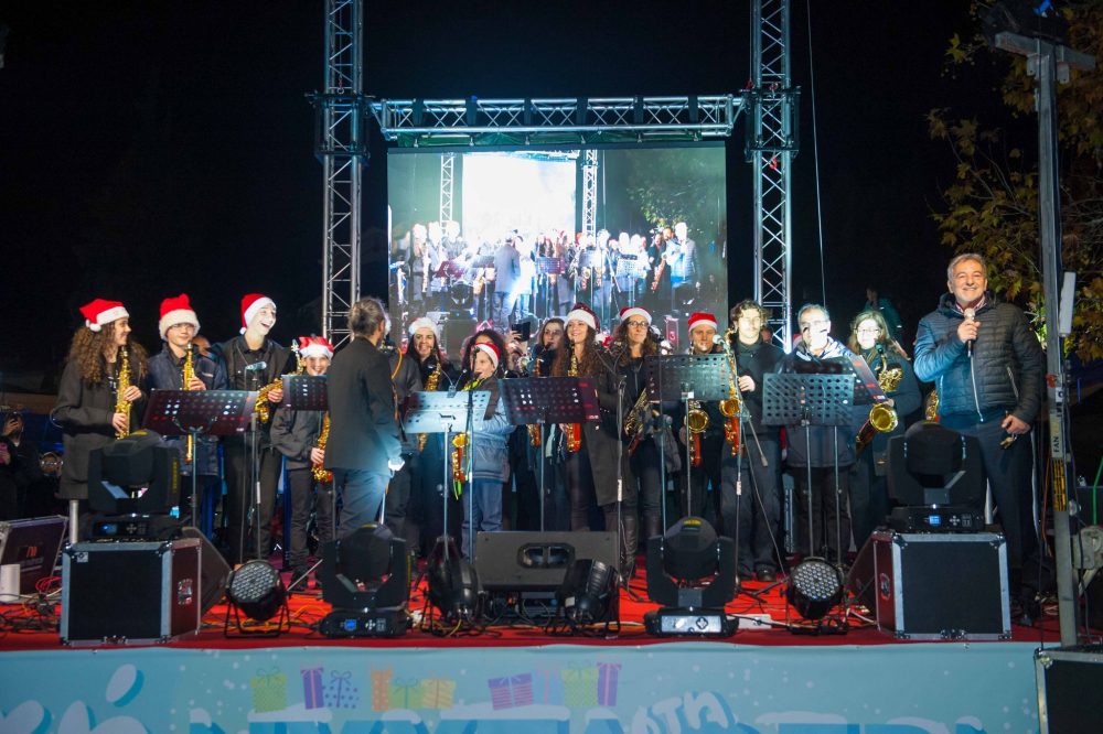 Χιλιάδες οι επισκέπτες στη «Λευκή Νύχτα» της Θέρμης