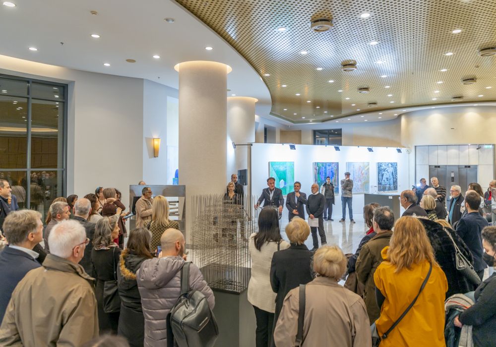 Έργα γλυπτικής και ζωγραφικής που ηχούν σαν μουσική στη Θεσσαλονίκη