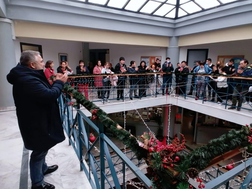 «Πλημμύρισε» από παιδικές φωνές το δημαρχείο Ευόσμου