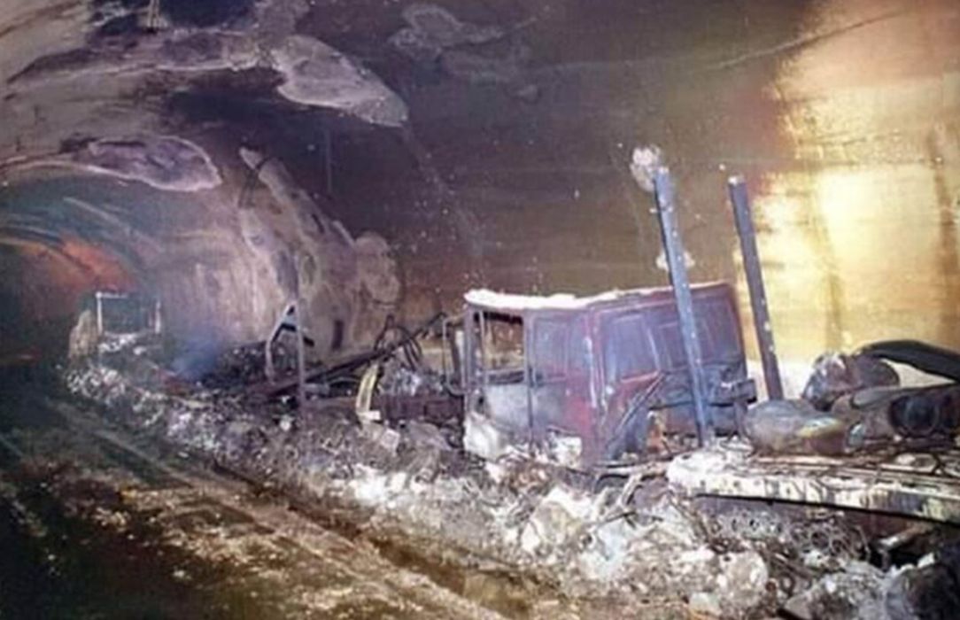 Αφγανιστάν: Δεκάδες νεκροί από ανατροπή βυτιοφόρου μέσα σε σήραγγα