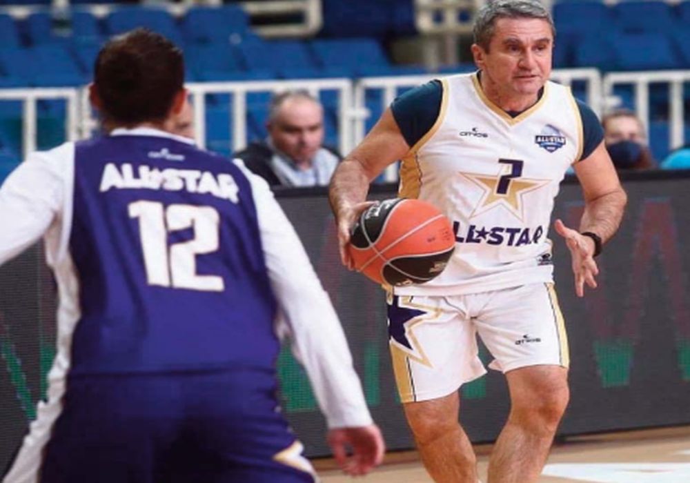 Μια Αριστερά, μια Δεξιά