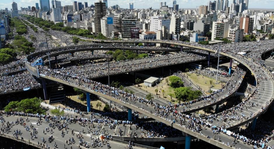 «Ο κόσμος στην Αργεντινή ξεχνάει τα προβλήματά του…»