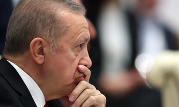 Ο Ερντογάν εξηγεί γιατί μπορεί να είναι και πάλι υποψήφιος πρόεδρος