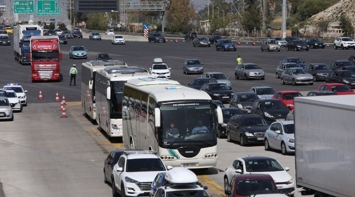 Επί ποδός η Τροχαία για την έξοδο των Χριστουγέννων