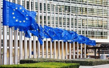 ΕΕ: Πρόταση Κομισιόν για την αποδέσμευση της τελευταίας δόσης του ελληνικού χρέους