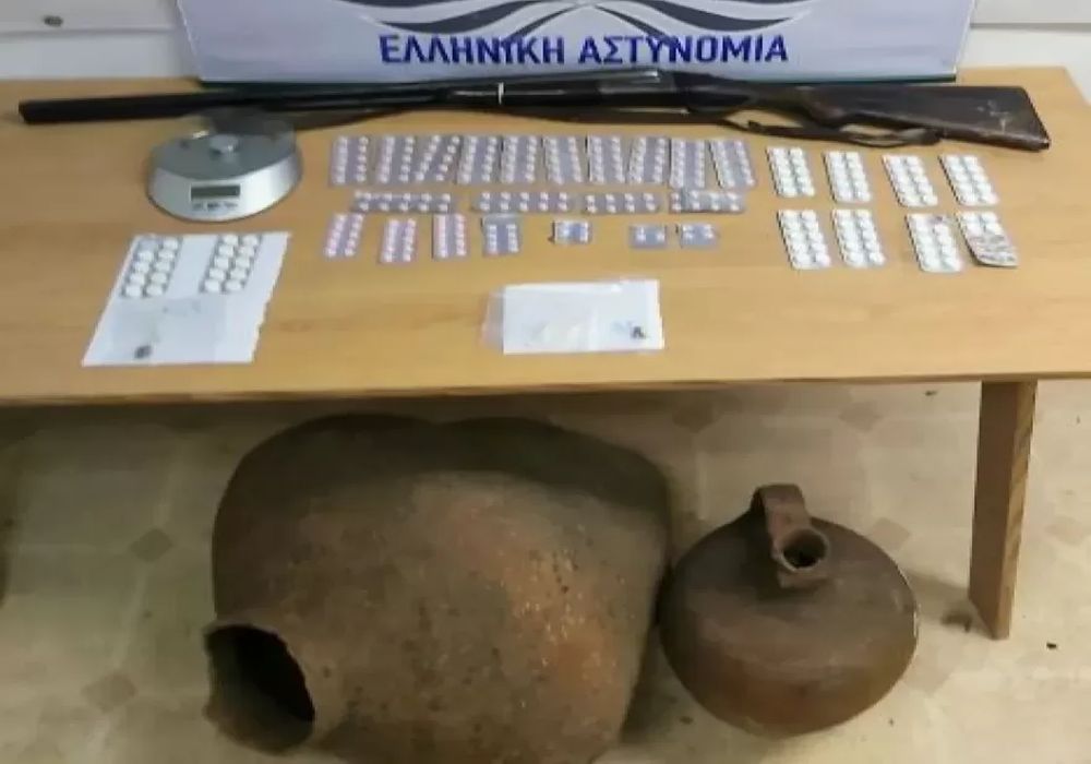 Κομοτηνή: Τους συνέλαβαν για ναρκωτικά και βρήκαν… αρχαία κειμήλια!