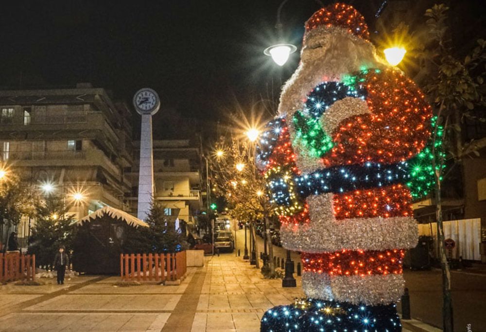 Σε χριστουγεννιάτικο κλίμα ο δήμος Νεάπολης – Συκεών