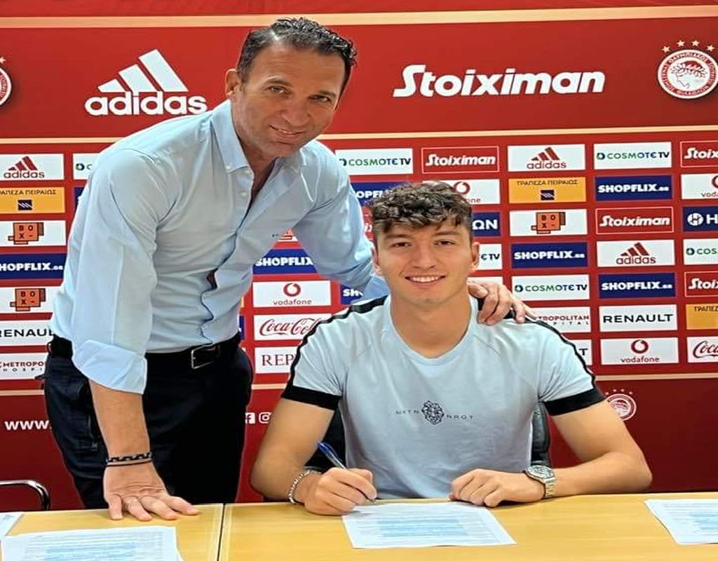 Από την Φιορεντίνα στον Ολυμπιακό ο Γ. Χαραλαμπόγλου