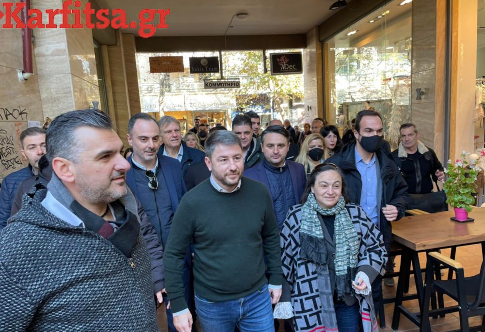 Παραδοσιακά κάλαντα και χριστουγεννιάτικες μελωδίες στο Δημαρχείο Θεσσαλονίκης (Video)