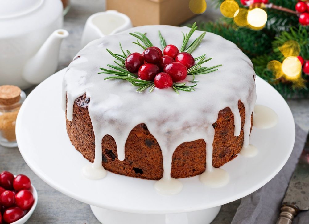 Βασιλόπιτα τσουρέκι ή κέικ: Πόσες θερμίδες περιέχει και ποια να προτιμήσετε