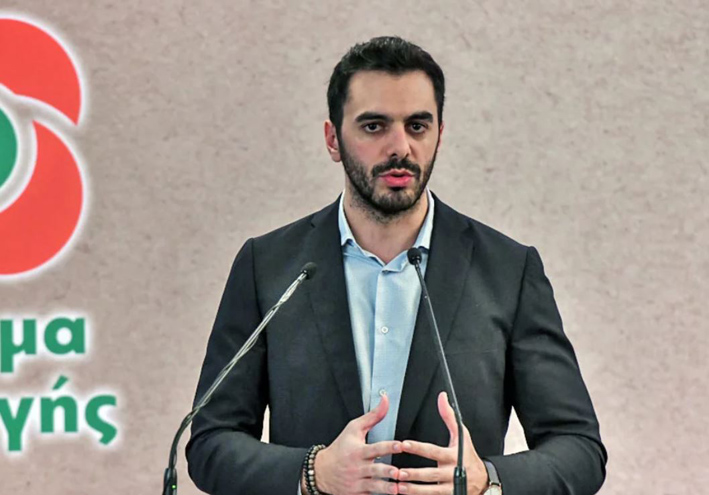 Φοβούνται τον Μανώλη;