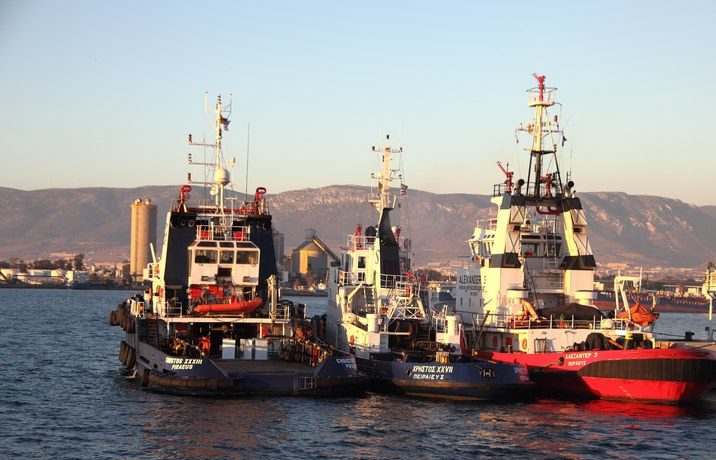 Ανεστάλησαν οι απεργιακές κινητοποιήσεις της ΠΕΠΡΝ στα λιμάνια