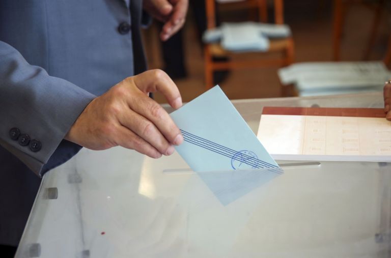 «Η Ψυχολογία της Υποψηφιότητας στις Εκλογές: Γιατί οι άνθρωποι το κάνουν»