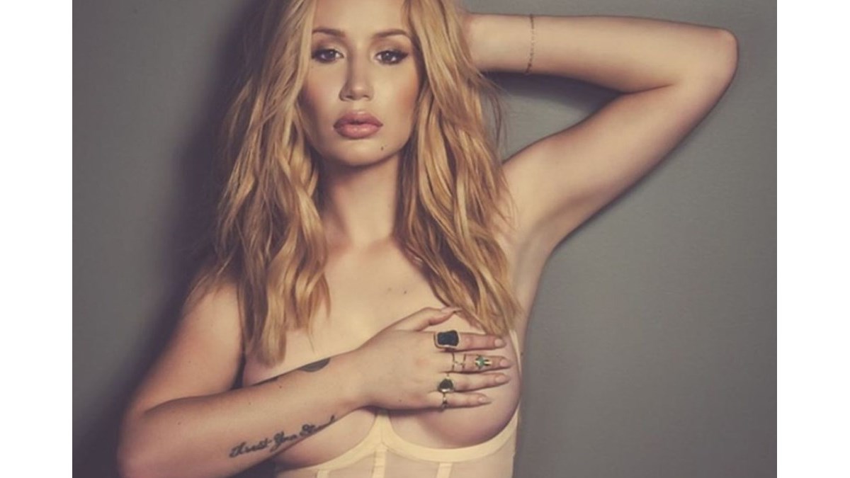 Ακόμη μία διάσημη στο…OnlyFans! (ΦΩΤΟ + Video)