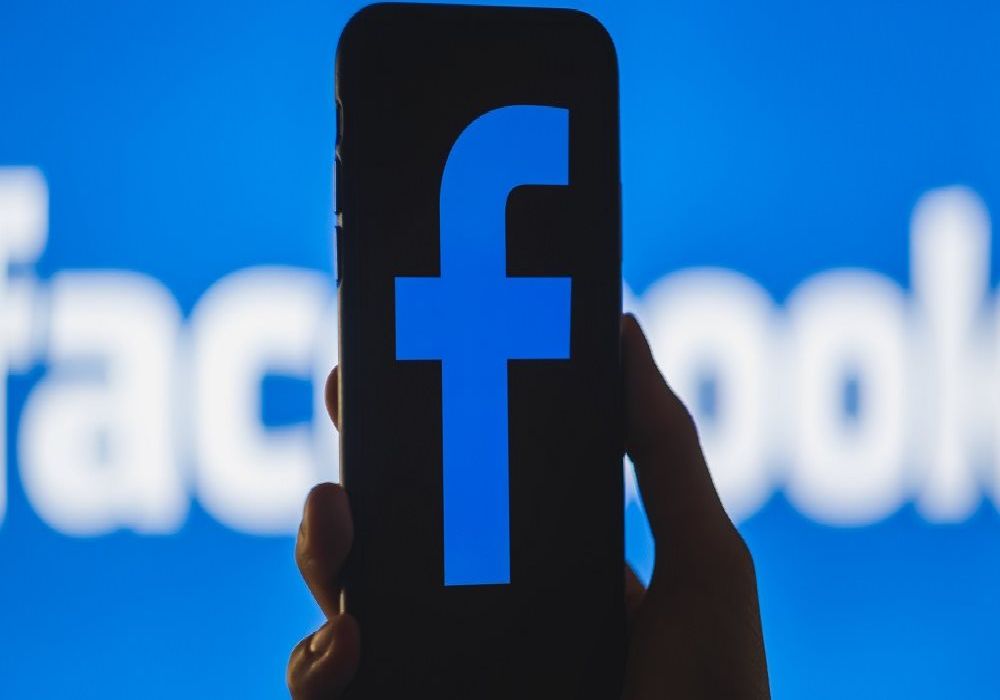 Facebook: Η πρώτη «αθόρυβη» αλλαγή και όσα έρχονται
