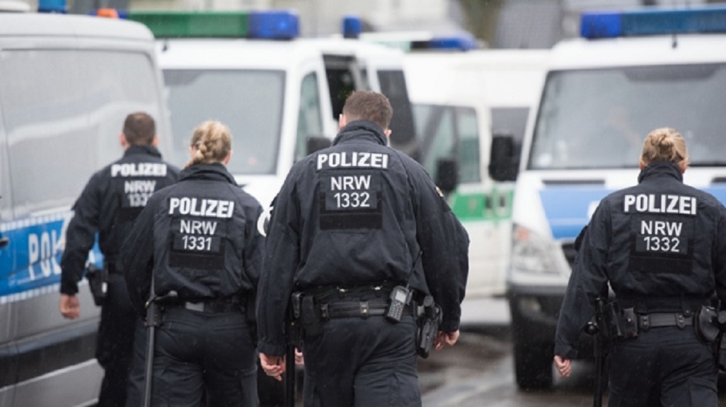Γερμανία: Nεκροί από επίθεση με μαχαίρι σε τρένο