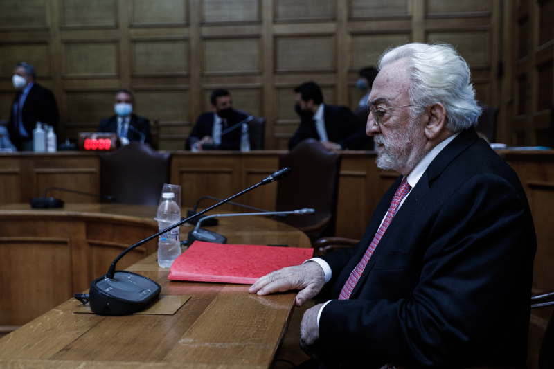 Ειδικό Δικαστήριο: Καταπέλτης η γραμματέας Καλογρίτσα κατά Παππά -«Έφευγαν λεφτά με βαλίτσες για το κόμμα»