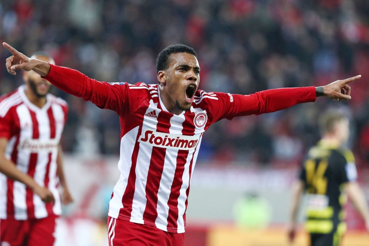 Ολυμπιακός – Άρης: «Ερυθρόλευκο» προβάδισμα για τα ημιτελικά του Κυπέλλου