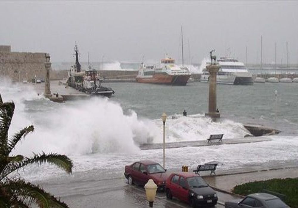 Στο έλεος της κακοκαιρίας η Ρόδος (Video)
