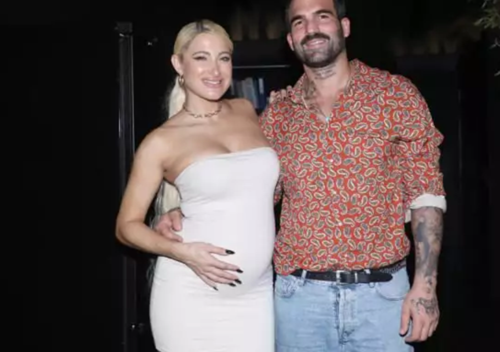 Δημήτρης Αλεξάνδρου μετά τη γέννα του παιδιού του: «Είστε ηρωίδες οι μαμάδες!» (ΦΩΤΟ)