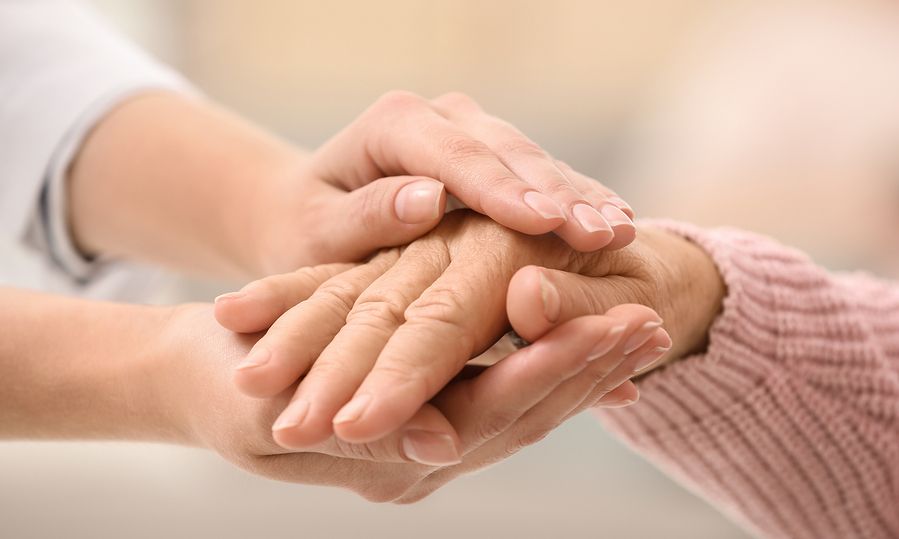 Υπουργείο Εσωτερικών: Νέα ρύθμιση για τη μονιμοποίηση στο «Βοήθεια στο Σπίτι»