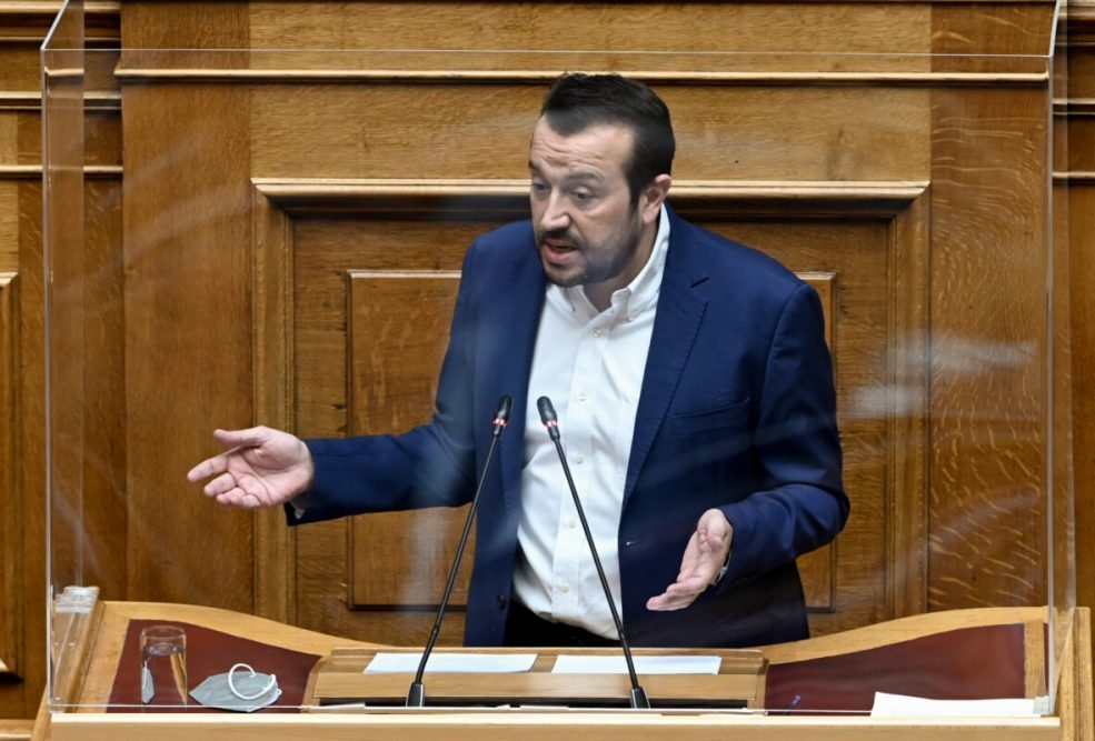 Αυτός ο «Α2» που εμφανίζεται στο SMS Ν. Παππά – Οι «δεσμοί» με τον ΣΥΡΙΖΑ